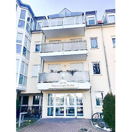 SUNNYHOME Monteurwohnungen und Apartments in Weiden Weiden in der Oberpfalz Exterior foto